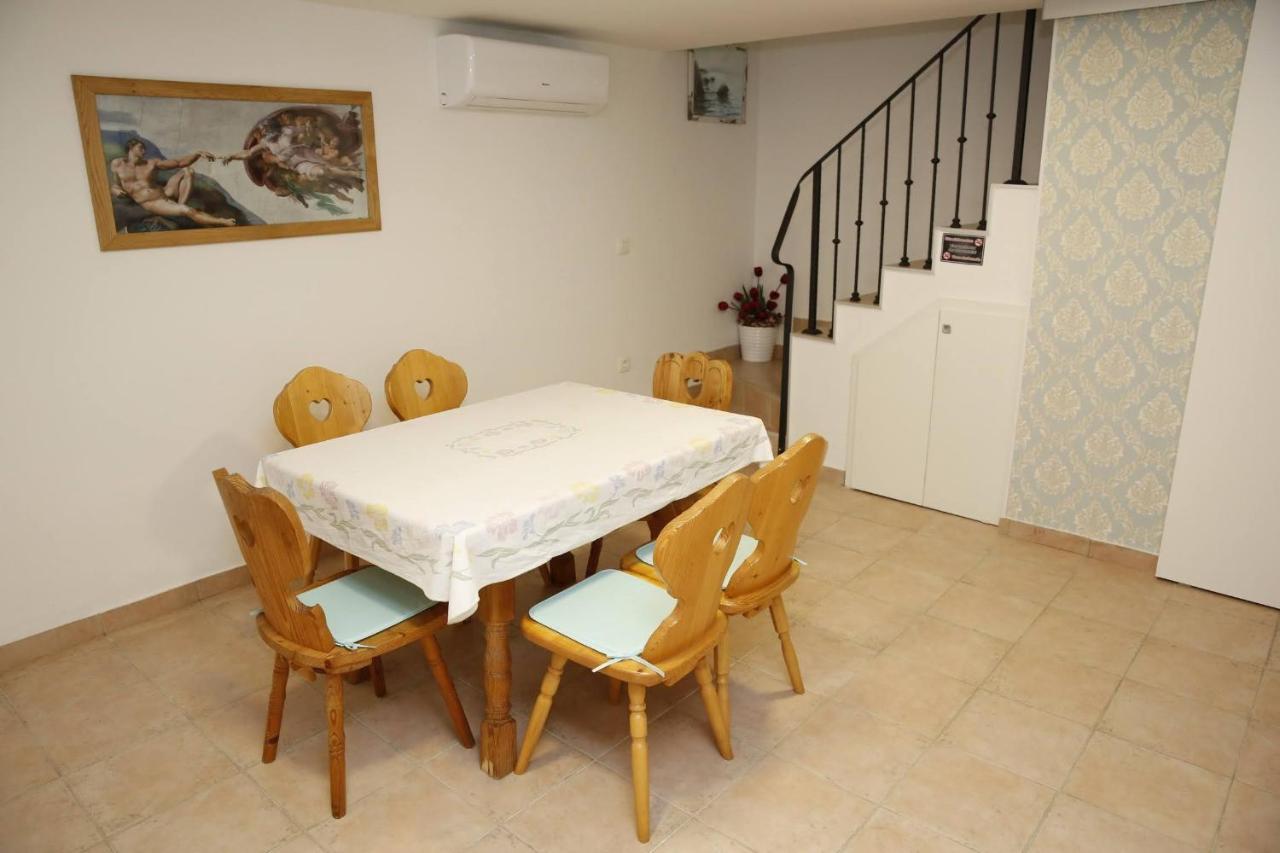 Holiday Home Yan With Bay View Vodice Kültér fotó