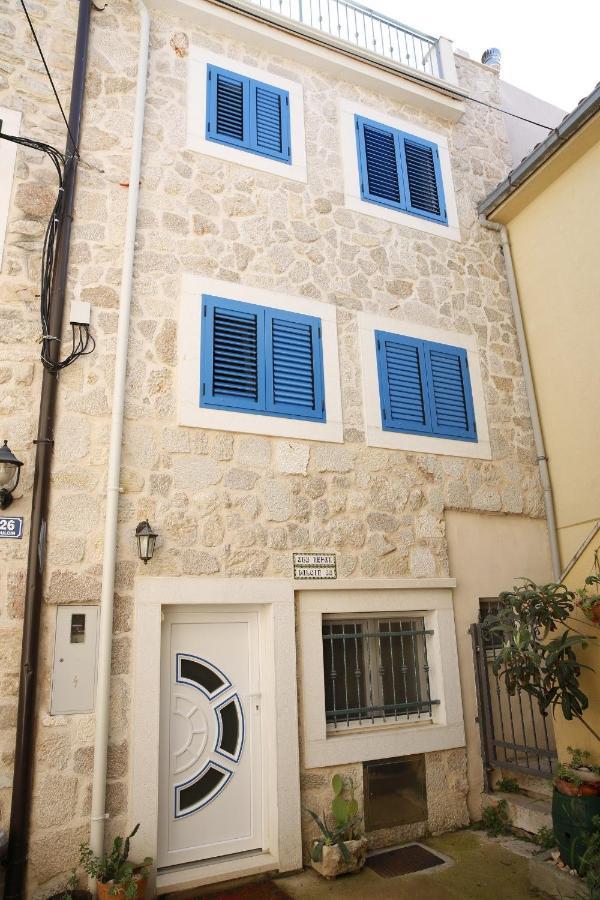 Holiday Home Yan With Bay View Vodice Kültér fotó